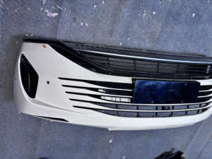 <span class=keywords><strong>Pare</strong></span>-chocs <span class=keywords><strong>avant</strong></span> d'origine, démonté et non structuré, sans <span class=keywords><strong>réparation</strong></span>, pour BYD Seal 2024-2025. - Product Image 6