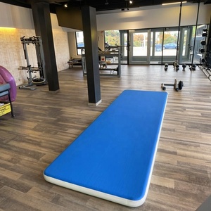 <span class=keywords><strong>Tapis</strong></span> de gymnastique gonflables Kaluen Custom <span class=keywords><strong>4m</strong></span> en PVC durable et portable, avec matériau DWF et sans rembourrage - Product Image 4