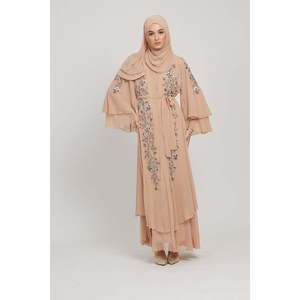 Vestido de noche en capas abaya abierto adornado floral de lujo de la Riviera francesa - Product Image 5