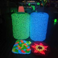 500g-1kg High Quality Spun Certified Glow Dark Polyester Luminous Knitting Crochet Yarn Industrial Craft Bulk Crochet Kit