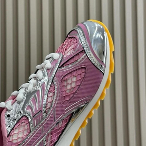 Sneakers de créateur de qualité supérieure pour femmes et hommes, style décontracté, en métal, cuir, maille et tissu nylon, à talon plat, fabriquées aux États-Unis - Product Image 2