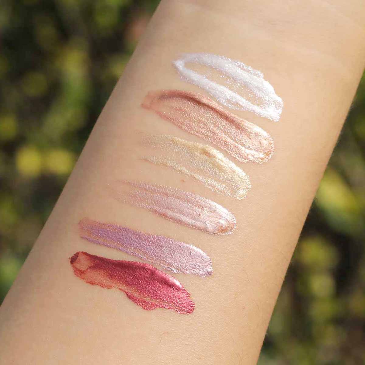 สีที่กำหนดเอง