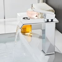 Robinet de lavabo cascade moderne et élégant, mitigeur de salle de bain monotrou en acier inoxydable avec valve en céramique