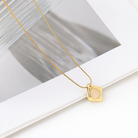 GemIsIand Collier Pendentif Vintage Romantique Élégant Haut de Gamme Luxe Léger en Pierre Naturelle et Cuivre Plaqué Or avec Chaîne Maille Forçat pour Pull