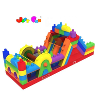 Blocs commerciaux Mega blocks trampolines jeu blocs de construction parcours d'obstacles gonflable à vendre