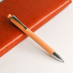 Stylo bille rétro créatif en bambou, stylo gel à pression en bois et plastique avec logo personnalisé pour cadeaux de bienvenue - Product Image 2