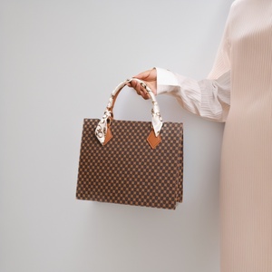 Bolso Tote Casual con Patrón a Cuadros, Cierre de Cremallera, Asa Suave, Color Marrón, Negro, Caqui, Bolso de Mano para Mujer para Uso Diario - Product Image 1