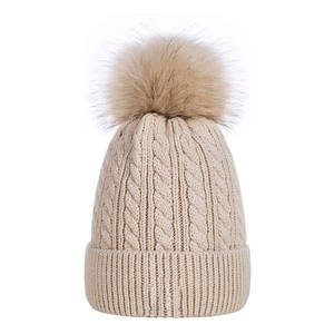 Bonnet d'hiver tricoté <span class=keywords><strong>en</strong></span> acrylique chaud de haute qualité avec pompon <span class=keywords><strong>en</strong></span> <span class=keywords><strong>fausse</strong></span> <span class=keywords><strong>fourrure</strong></span> - Product Image 3