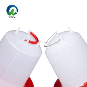 Oferta Caliente: Nuevo Bebedero Automático de Plástico Rojo con Válvula de Niple para Gallinas, Dispensador de Agua para Aves de Corral, para Bebederos y Comederos de Animales - Product Image 4