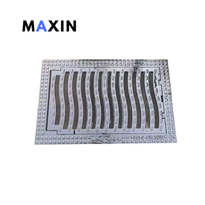 <span class=keywords><strong>Grille</strong></span> de <span class=keywords><strong>caniveau</strong></span> en <span class=keywords><strong>fonte</strong></span> ductile robuste pour système de drainage routier et égouts municipaux urbains, haute capacité de charge, services de fonderie - Product Image 1