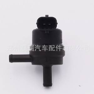 วาล์วโซลินอยด์ถังคาร์บอน 28910-2E000 สำหรับอะไหล่รถยนต์ฮุนได เกีย - Product Image 1