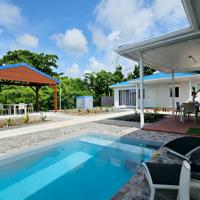 Complexe hôtelier de luxe en conteneurs avec piscine privée, maison de vacances modulaire préfabriquée pour le tourisme tropical