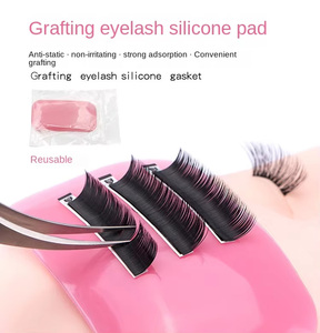 Eyelash Extension Silicone Pad for Lashes Reusable Adhesive Silica False Eyelash Extension Holder Pad for Lash Graft Pallet - Product Image 1