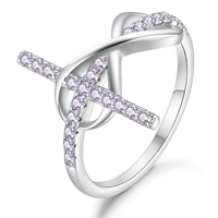 Bague de fiançailles en argent sterling 925 avec croix au design unique en or blanc et zircon cubique lavande, collection Infinity de Rings Factory