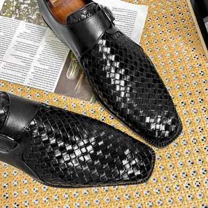 Chaussures en cuir tissées de haute qualité pour hommes, sur mesure avec boucles en cuir véritable, idéales pour les soirées - Product Image 3
