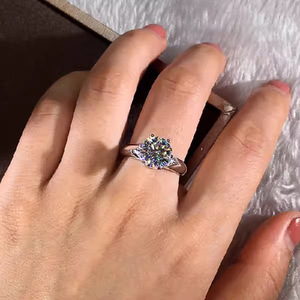 Anello a Sei Punte Elegante Stile Matrimoniale Chic alla Moda per Abiti da Festa e Outfit Quotidiani - Product Image 5