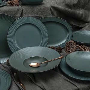 Set Peralatan Makan Rumah Gunting Jerman Polandia, Hijau Gelap Set Piring Porselen Set Peralatan Makan Keramik
