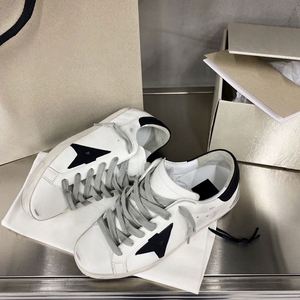 High-end Men's Sporty Walking Shoes Mesh Upper Breathable Anti-odor Adjustable Laces Comfortable Fashionable Trendy All Seasons - Product Image 4