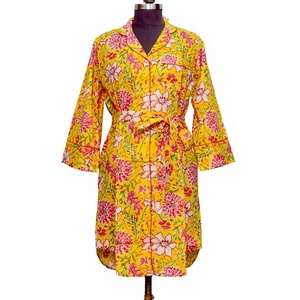 Ensemble robe moulante bohème en coton pour femme, longueur genou, avec chemise imprimée florale, taille naturelle, boutons tissés, nettoyage à sec - Product Image 1