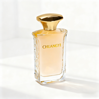 Lot personnalisé en forme de carré 100ml parfum verre pompe pulvérisateur boîte d'emballage de pulvérisation bouteille de parfum de forme unique de haute qualité