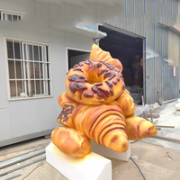 Sculpture géante personnalisée en forme de pain de dessin animé, mignonne, pour entrée de boulangerie, centre commercial, grandes décorations sur pied