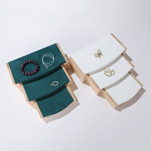 Support de présentation horizontal vertical détachable en bambou pour bijoux, colliers, chaînes et bracelets - Product Image 6