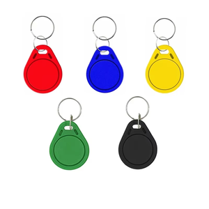 Porte-clés <span class=keywords><strong>RFID</strong></span> ISO 18000-6C GEN2 CUID MCT, étiquette modifiable UID, NFC 1k S50 13.56MHz, carte HF 14443A avec bloc 0 inscriptible - Product Image 1