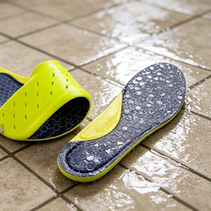 <span class=keywords><strong>Chaussures</strong></span> de travail légères <span class=keywords><strong>pour</strong></span> hommes Guyisa en mousse 4D, style sport, avec embout en acier, antidérapantes et anti-perforation, semelle intérieure en maille <span class=keywords><strong>pour</strong></span> l'<span class=keywords><strong>été</strong></span> - Product Image 5