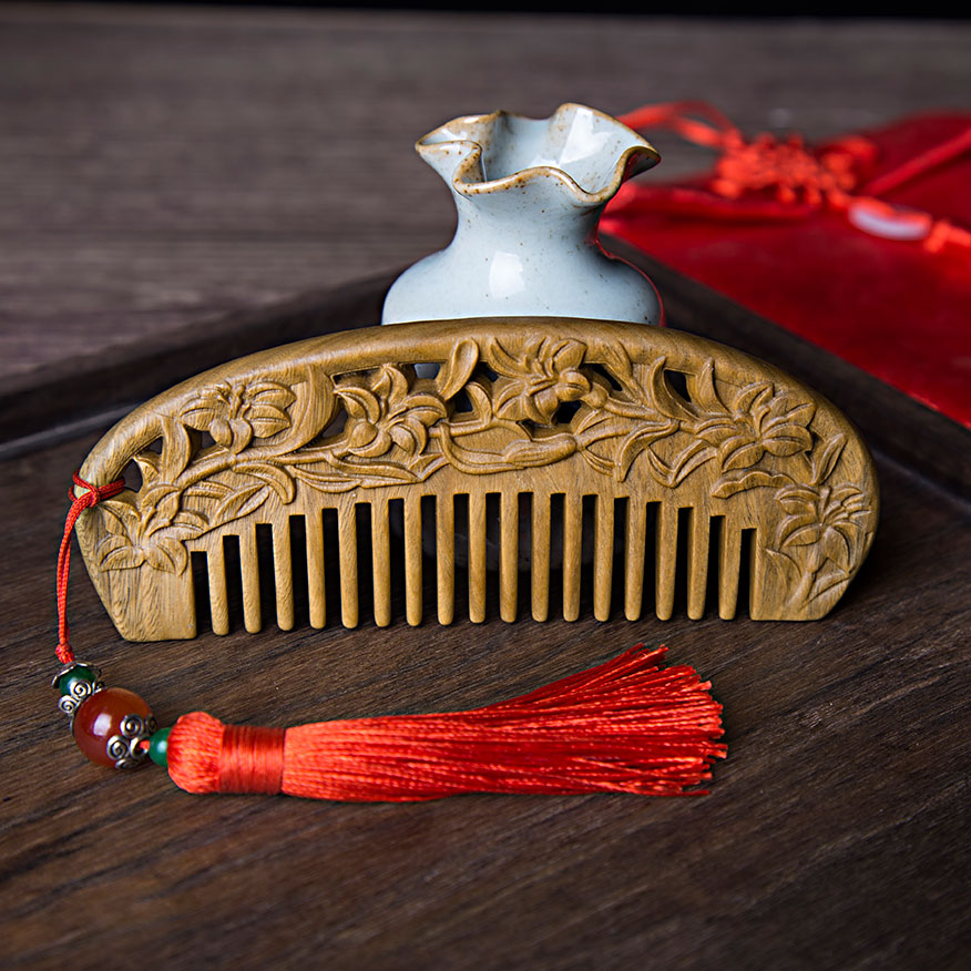 Private label manufacturers wholesale customized wooden products comb wool brush set children's comb baby brush
