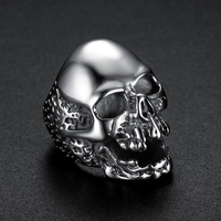 Bague tendance personnalisée en acier inoxydable, style rock punk, crâne de vampire, plaqué argent antique, anneaux de crâne gothique pour motards pour hommes