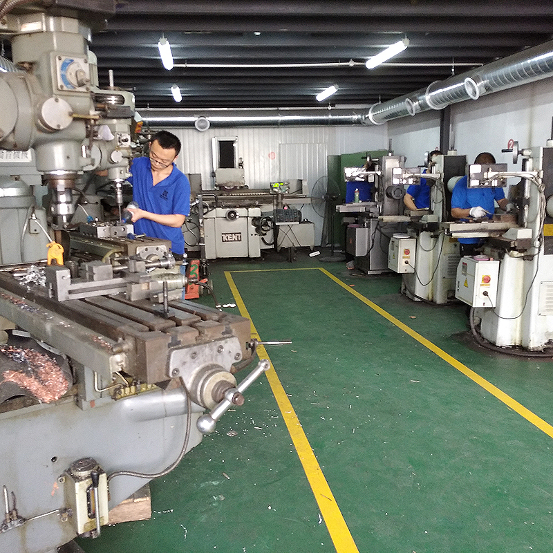 Concrete Block Molds Buying Guide: Expert Selection Tips (2024)