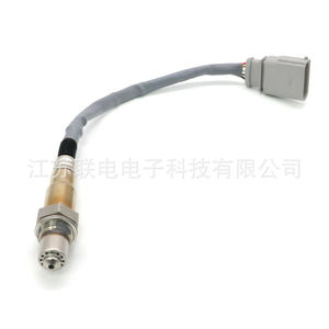 Oxygen <b>Sensor</b> 0258027114 8R0906262E <b>For</b> <b>Car</b> Replacement Use - Product Image 1