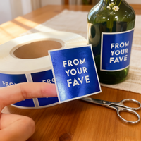 Etiquette de logo cosmétique en feuille or bleu autocollants personnalisés en vinyle autocollant imperméable à l'eau étiquette d'emballage de bouteille en rouleau personnalisée