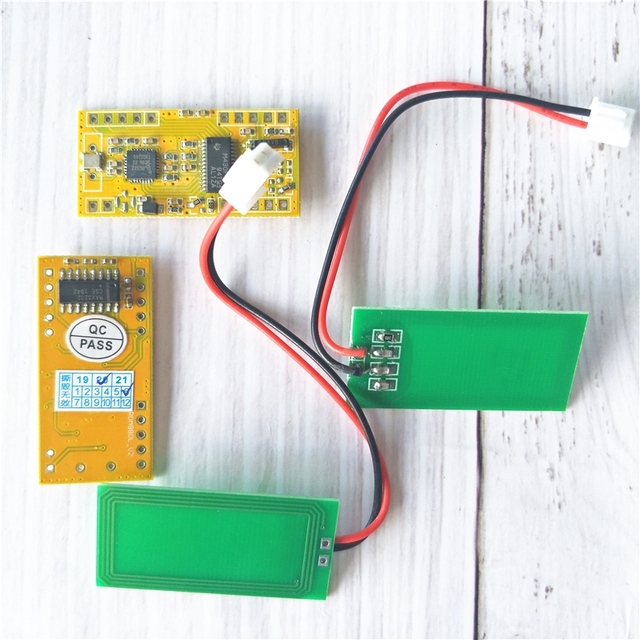 Low Energy HM217 13.56MHZ ISO14443A Read write NFC Reader module with RS232 interface
