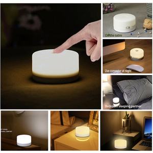 Lampe LED tactile à intensité variable pour enfants, alimentée par piles, pour chambre de bébé, chevet, chambre à coucher - Product Image 2