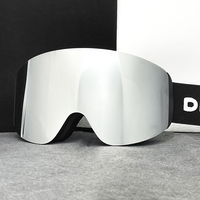 Ensemble de lunettes de ski OEM avec logo personnalisé, vente en gros, protection anti-buée, lentille magnétique amovible, lunettes de snowboard OTG pour hommes et femmes