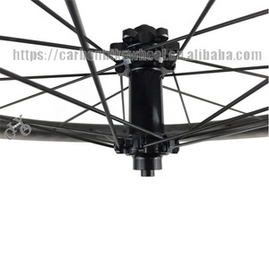 20 pouces 451 roues en carbone 50mm X 25mm roues de vélo pliables frein à disque 11 vitesses roues de vélo pliantes en carbone 20" - Product Image 3