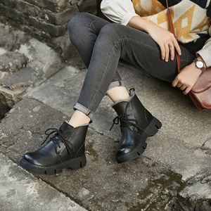 Khởi động của phụ nữ tùy chỉnh bán buôn OEM/ODM Lady cổ điển mềm <span class=keywords><strong>Nubuck</strong></span> chính hãng da sang trọng thấp-top Martin mắt cá chân khởi động dành cho phụ nữ - Product Image 3