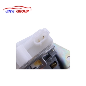 คาลิปเปอร์เบรคเหมาะสําหรับ Hyundai 581814FA00 58181-4FA00 พร้อมขายึด - Product Image 5