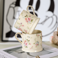Taza de Cerámica de Porcelana Fina con Diseño de Borde Dorado de Lujo, Estilo Nórdico, Estampado Floral, Ecológica, con Asa, Libre de BPA, Resistente al Calor