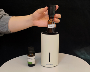 เครื่องกระจายกลิ่นหอมอโรมาเธอราพีสำหรับบ้าน ตลาด B2B ปี <span class=keywords><strong>2018</strong></span> สำหรับเด็ก เครื่องเพิ่มความชื้นแบบอัลตราโซนิก 220 โวลต์ แบบตั้งโต๊ะ/พกพา - Product Image 4