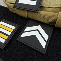 En Stock Écusson PVC Velcro Grades de Brigadier Gendarmerie Galon Poitrine Chevron de Grade Écussons PVC Badges
