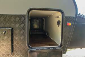 Vente directe d'usine en Chine, camping-car standard tout-terrain, camping-car, caravane <span class=keywords><strong>de</strong></span> voyage, camping-car avec lits, réservoir d'eau, toilettes - Product Image 6