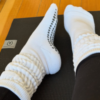 Nouvelles chaussettes de yoga personnalisées, chaussettes Pilates, chaussettes incontournables pour les studios de yoga, conception de motifs mignons