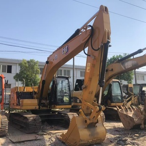 Excavadora de cadenas Caterpillar PC320GC usada, original, a bajo precio y con pocas horas de operación, en venta. - Product Image 4