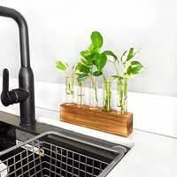 Vase en verre borosilicate moderne et minimaliste pour la décoration de bars et de salons