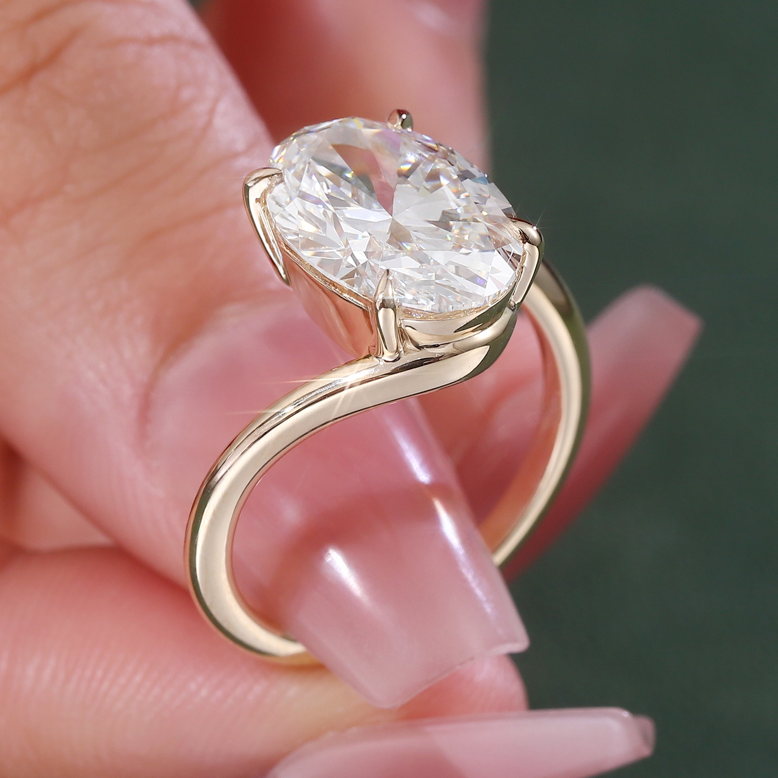 Bague en or jaune 10 carats + diamant de laboratoire