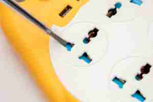 2-in-1 phim hoạt hình phong cách 2M Mở rộng dây USB cổng quốc tế phổ Power Strip đa quốc gia tiêu chuẩn cắm 10A ABS - Product Image 5