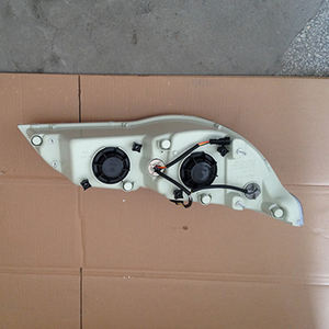 LÁMPARA DE CABEZA DE AUTOBÚS DE Kinglong CON IMPERMEABLE MACHO + HEMBRA SOCHET LED - Product Image 6