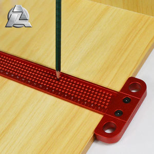 Outils faits à la main en alliage d'aluminium rouge métal haute précision mesure du travail du bois règle de marquage pour le travail du bois dans l'atelier de <span class=keywords><strong>menuiserie</strong></span> - Product Image 5
